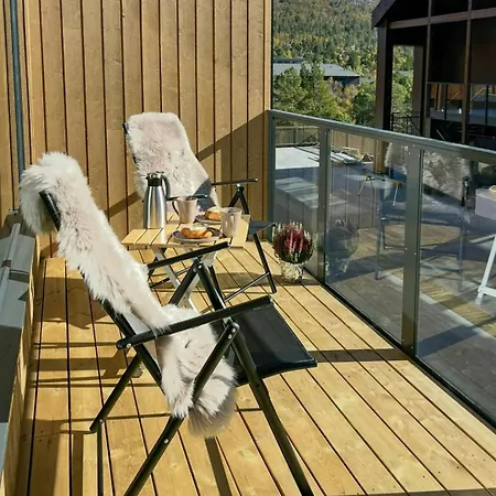 아파트 Modern In The Heart Of 호브던