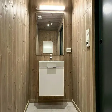 아파트 Modern In The Heart Of