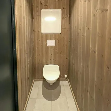 Modern In The Heart Of 아파트